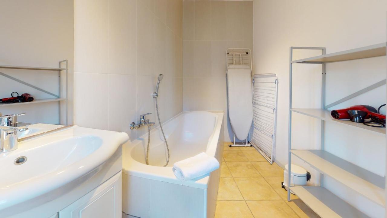 Appartement Des Bains Parking Hypercentre 6-8personnes